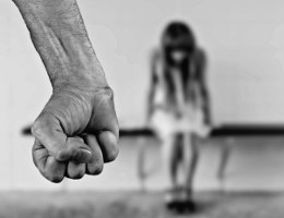 Abuso sui minori: trascuratezza, maltrattamento, abuso sessuale. Le conseguenze psicologiche